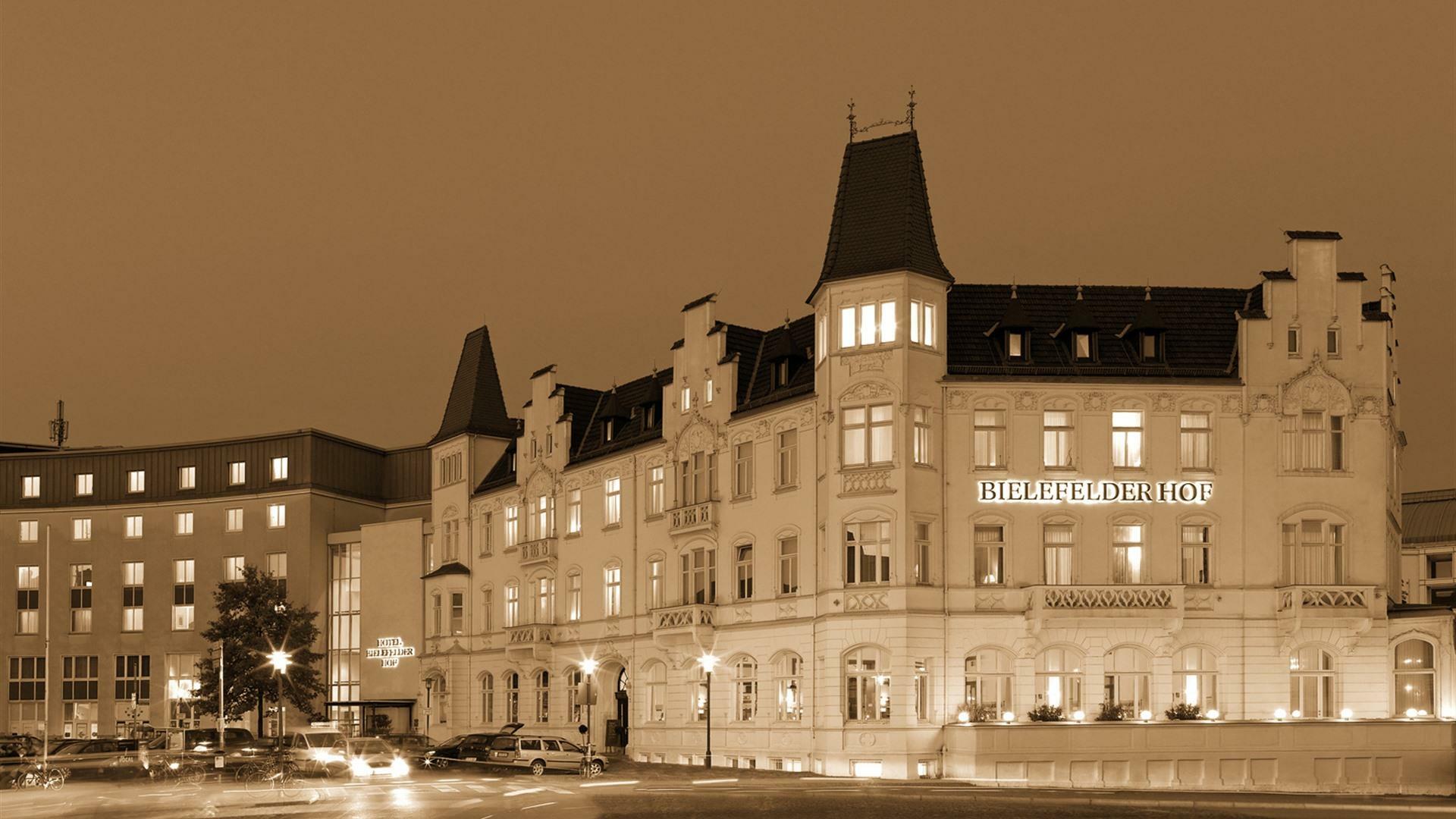 Steigenberger Hotel Bielefelder Hof Exterior photo